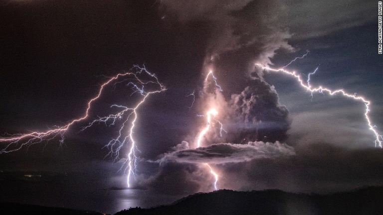 雷も発生した/Ezra Acayan/Getty Images