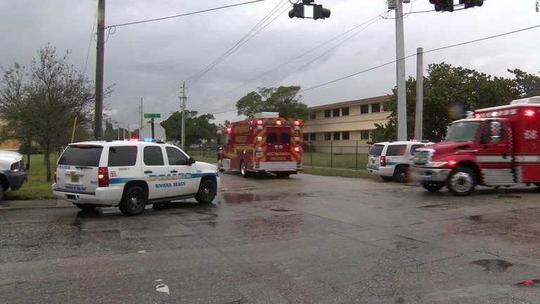 米フロリダ州の教会付近で発砲があり、２人が死亡した/WPTV