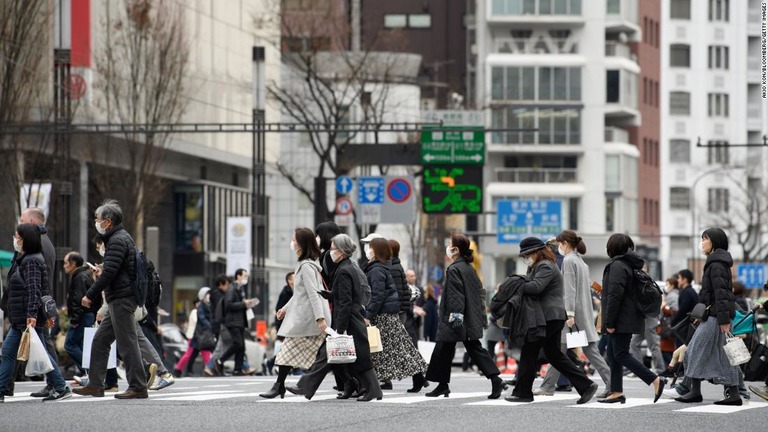 昨年１０～１２月期の国内総生産（ＧＤＰ）は前期比１．６％の減少だった/Akio Kon/Bloomberg/Getty Images