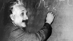 アインシュタインの特殊相対性理論と一般相対性理論は、マレット氏の研究に多大なインスピレーションを与えた