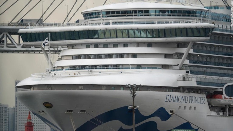 新型コロナウイルスの集団感染が起きたクルーズ船「ダイヤモンド・プリンセス」は、徹底消毒を行った上で４月下旬から運航を再開する/Tomohiro Ohsumi/Getty Images