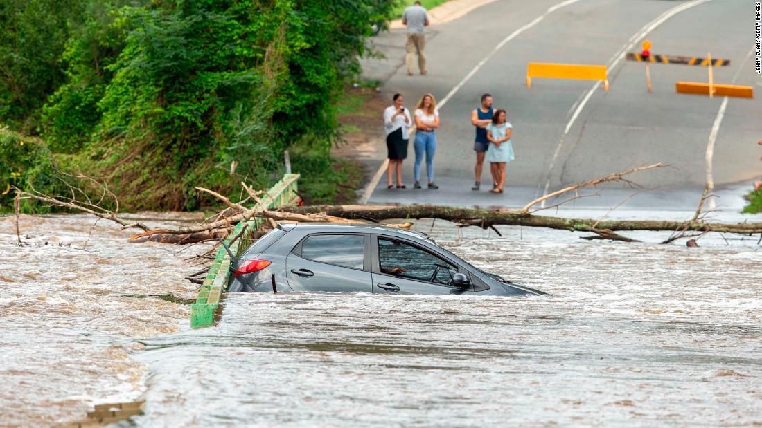 豪雨は火災の封じ込めに寄与したが、洪水被害ももたらした＝２月１０日、ニューサウスウェールズ州コビッティ/Jenny Evans/Getty Images
