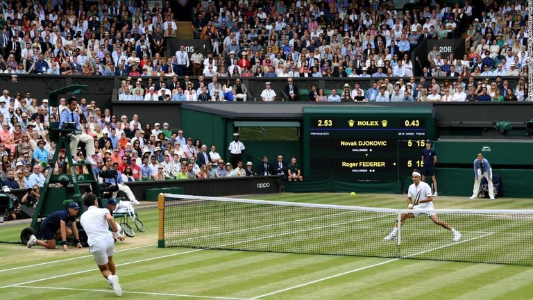 新型コロナの感染拡大を受け、今年のテニスのウィンブルドン選手権が中止となった/Matthias Hangst/Getty Images Europe/Getty Images