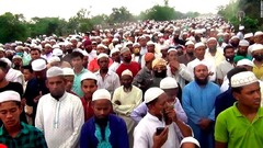 イスラム政党指導者の葬儀に１０万人、ウイルス拡散懸念　バングラデシュ