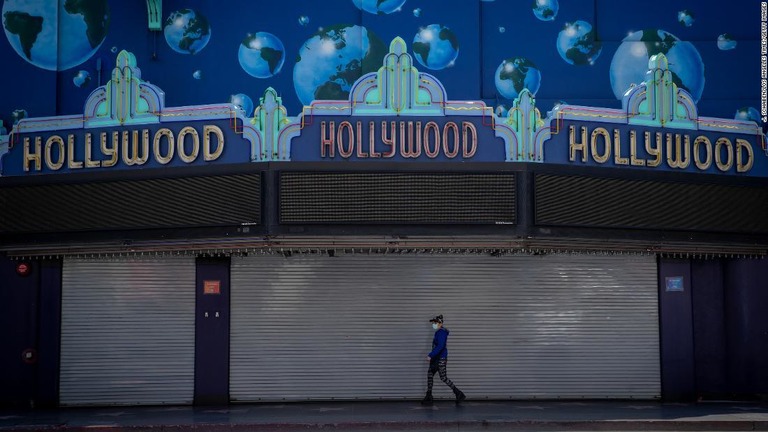 新型コロナの感染拡大でハリウッドの雇用に大きな打撃が出ている/J. Schaben/Los Angeles Times/Getty Images