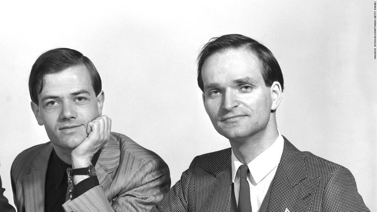 ニューヨークで写真撮影に臨む１９７５年ごろのフローリアン・シュナイダーさん（右）/Maurice Seymour/Kraftwerk/Getty Images
