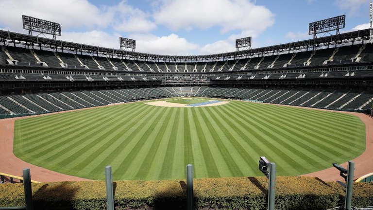 米大リーグの球団オーナーが、７月初めに今シーズンを開幕する計画を承認したという/Jonathan Daniel/Getty Images 