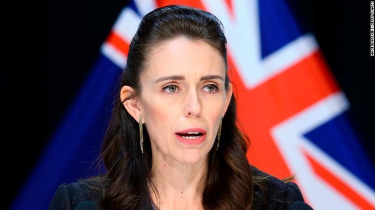 ニュージーランドの新型コロナ対策を主導したジャシンダ・アーダーン首相/Hagen Hopkins/Getty Images