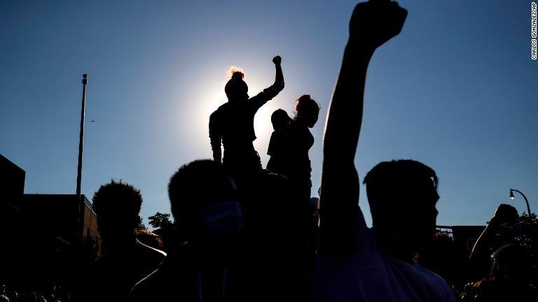 ミネアポリスでの抗議デモの様子/Carlos Gonzalez/Star Tribune/AP