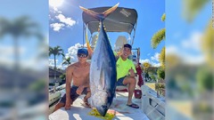 巨大マグロを医療従事者に寄付、日系人漁師の善意受け継ぎ　ハワイ
