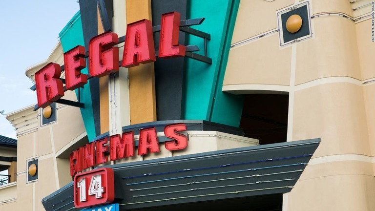 リーガル・シネマズを傘下に持つシネワールド・グループが７月に全映画館を再開すると発表/Kristoffer Tripplaar/SIPA/AP