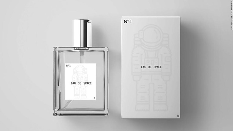 香水「Ｅａｕ　ｄｅ　Ｓｐａｃｅ」は宇宙空間のにおいを基に開発された/Courtesy Eau de Space Fragrance