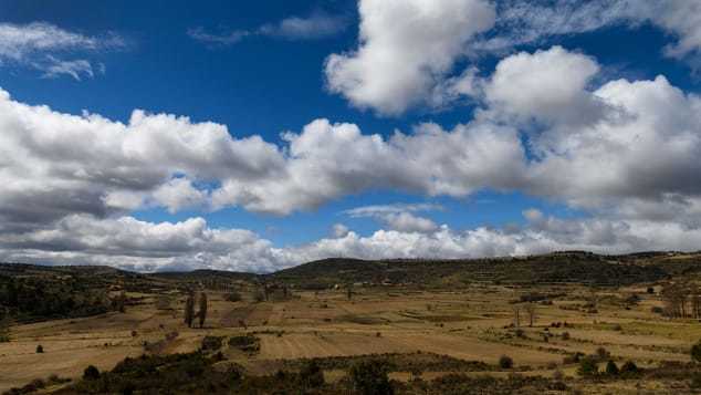 人里離れた独特の雰囲気を持つテルエルは、乾燥した風土で知られる/PIERRE-PHILIPPE MARCOU/AFP via Getty Images