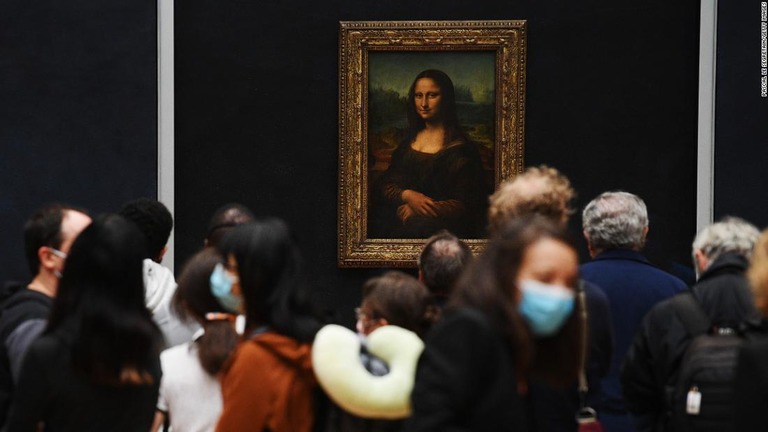 パリのルーブル美術館が４カ月ぶりに再開した/Pascal Le Segretain/Getty Images