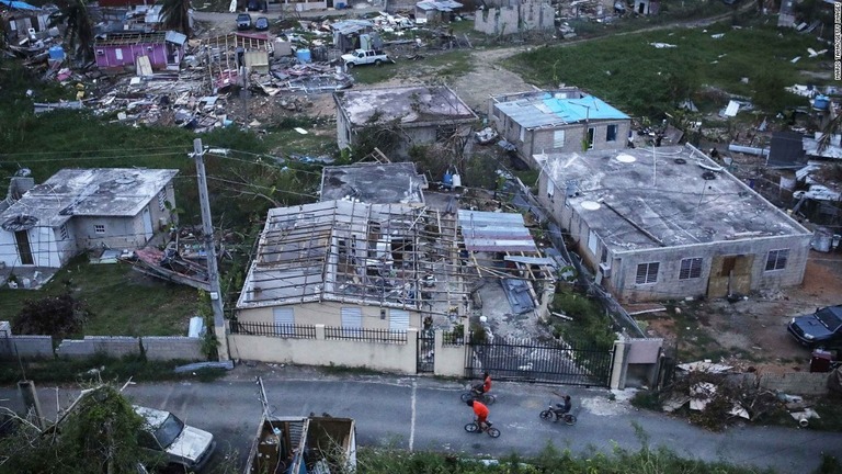 ハリケーン「マリア」で被災したプエルトリコ。トランプ米大統領がプエルトリコの「売却」について言及したという/Mario Tama/Getty Images