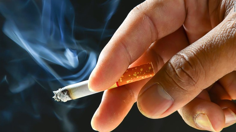 コロナ禍の状況で、禁煙する英国民が１００万人を超えたとの調査結果が出た/Shutterstock