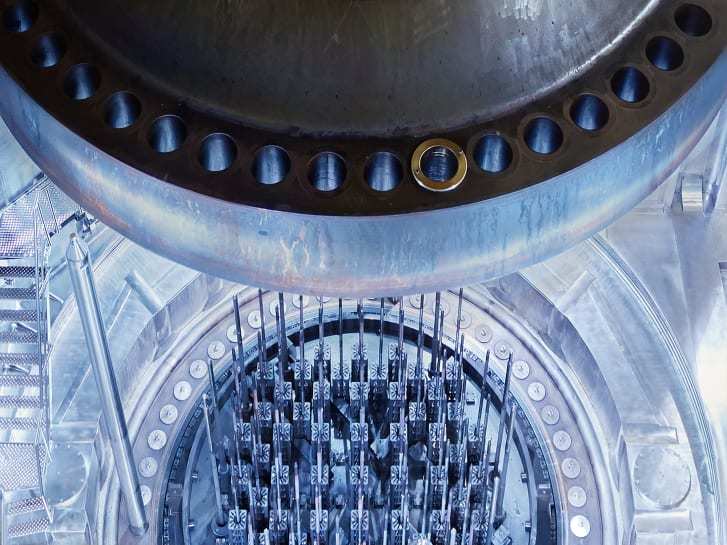 エムスラント原子力発電所の原子炉の制御棒/Bernhard Ludewig