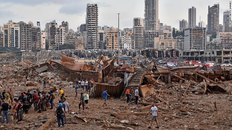 爆発は港湾地区で起こった/STR/AFP/Getty Images