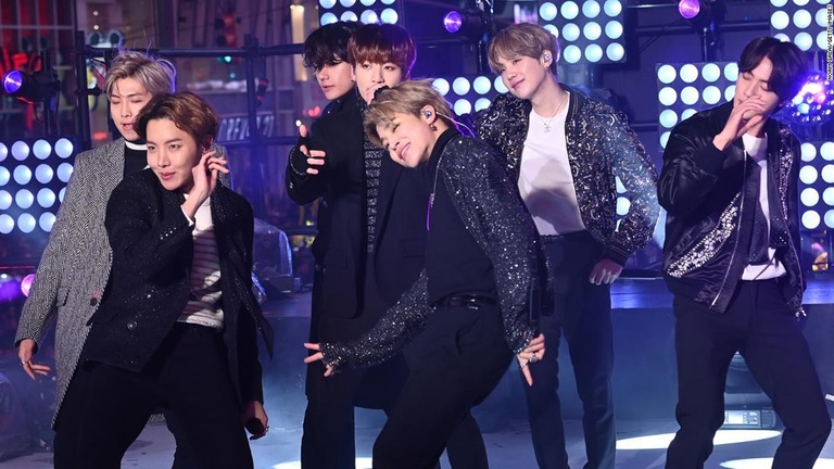 韓国ＢＴＳの所属事務所が上場に向けた準備を進めている/Noam Galai/Getty Images 