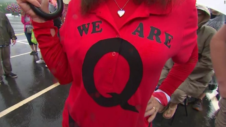 両党派による「ＱＡｎｏｎ」陰謀論を非難する決議案が提出された/CNN