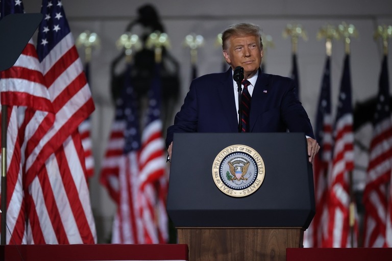 指名受諾演説を行うトランプ大統領/Chip Somodevilla/Getty Images