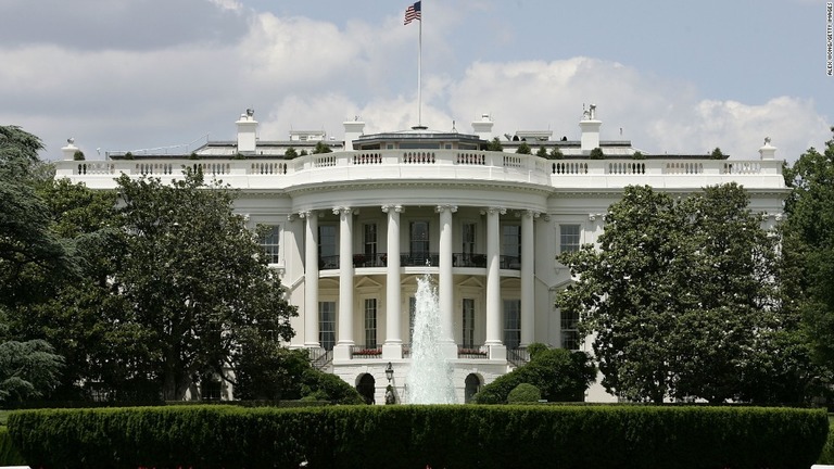 ホワイトハウス内の見学ツアーが今月１２日から再開されることがわかった/Alex Wong/Getty Images