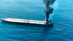 原油タンカーで火災、１人死亡　漏出不明　スリランカ沖