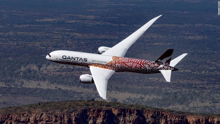 豪州のカンタス航空が景色を楽しんでもらうための７時間のフライトを企画した/Courtesy Qantas 