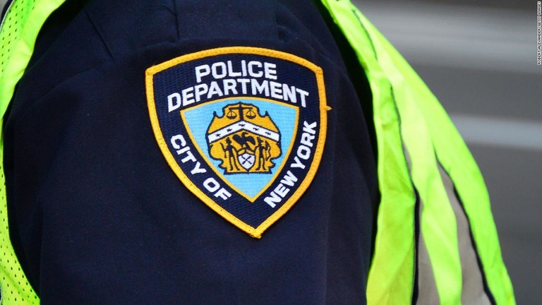 ニューヨーク市警は市内での発砲事件が前年比でほぼ倍増していると発表した/Robert Alexander/Getty Images