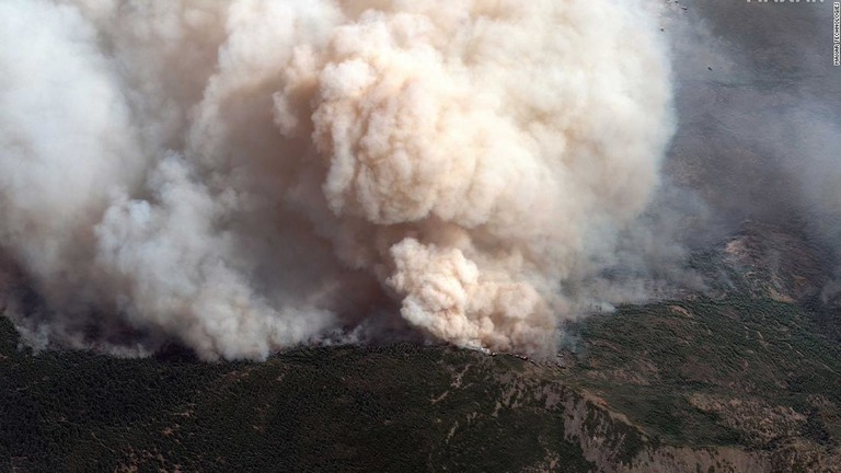 米カリフォルニア州で山火事による焼失面積が１００万エーカーを超えた/Maxar Technologies
