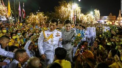 タイ国王、デモ参加者に「全員を同様に愛する」　異例のインタビューで発言