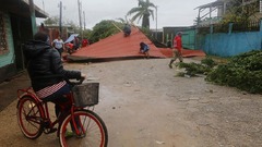 ハリケーン「エータ」が熱帯低気圧に、中米で大きな被害