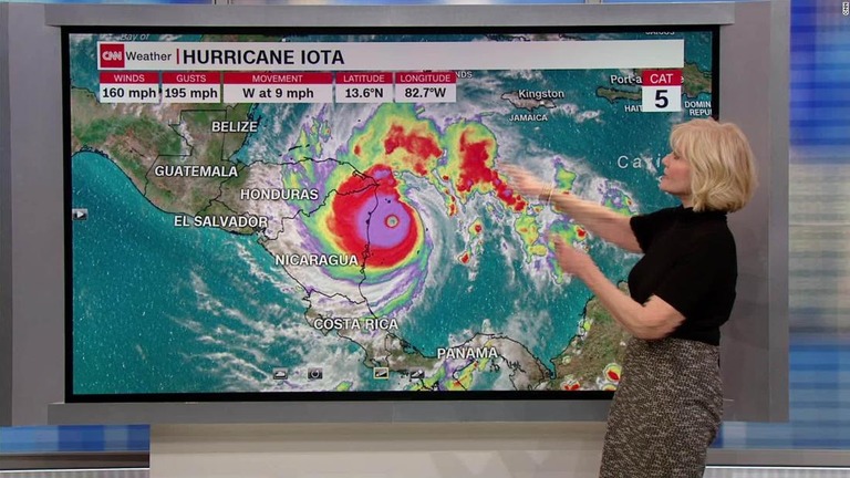 カテゴリー５のハリケーン「イオタ」が中米に接近している/CNN