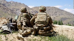 米、アフガンとイラクの駐留兵力削減を発表　議会からは賛否の声