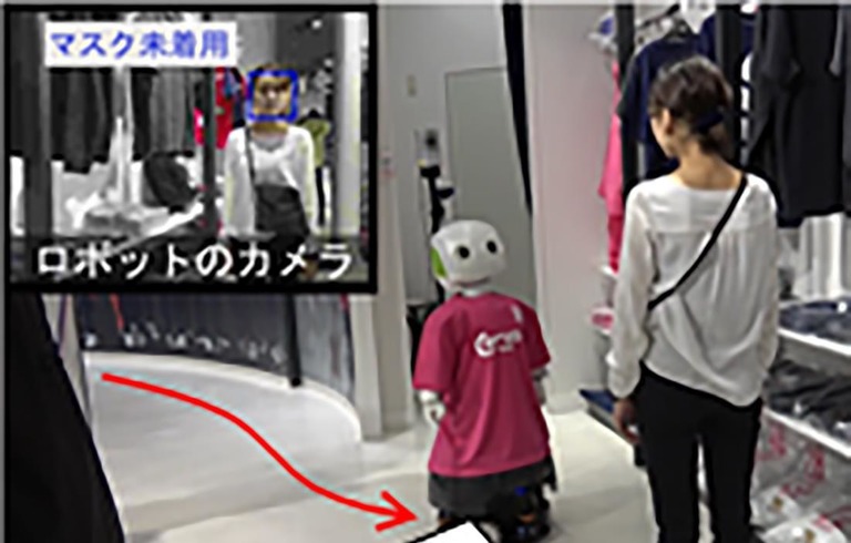 顧客にマスク着用を促す機能も備える「接客ロボット」の実証実験が始まった/Advanced Telecommunications Research