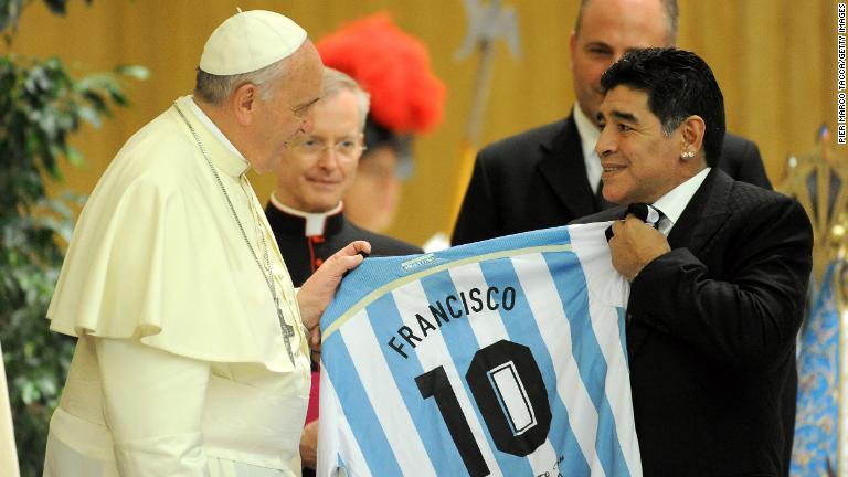 同じアルゼンチン出身のローマ教皇フランシスコに面会（２０１４年）/Pier Marco Tacca/Getty Images