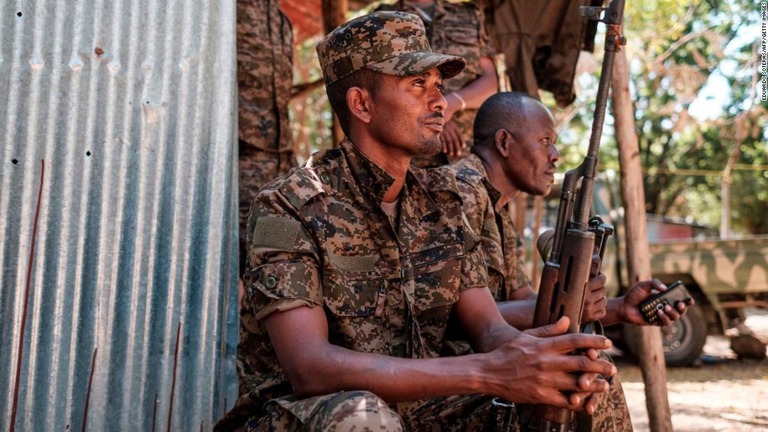 エチオピア軍の兵士ら/Eduardo Soteras/AFP/Getty Images