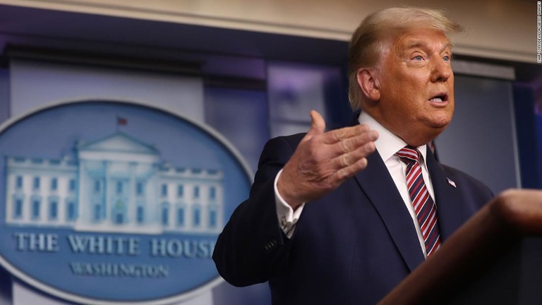 トランプ氏が退任前に立て続けに恩赦を与える可能性があることがわかった/Chip Somodevilla/Getty Images