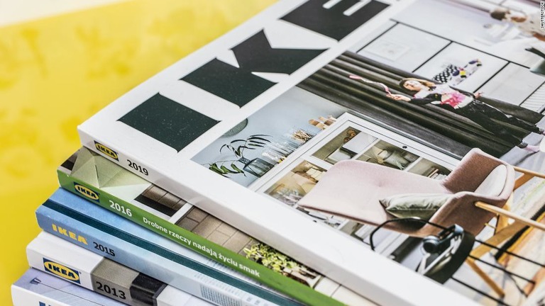 ７０年間続いてきたイケア名物の商品カタログが廃刊になる/Shutterstock