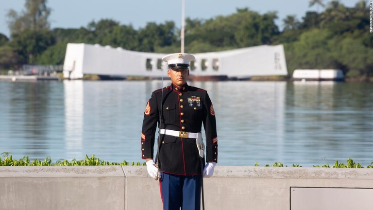 ２０１９年の式典に参加した海兵隊員。今年は新型コロナの感染拡大を受け、退役軍人らの出席が見送られた/Kat Wade/Getty Images