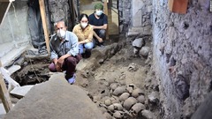 アステカ遺跡で１１９個の頭蓋骨発見、男女や子どもが生贄に　メキシコ市