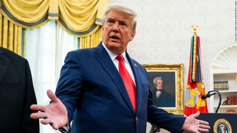 米国のトランプ大統領。連邦議会への暴徒の侵入を受けて、帰宅を促すメッセージを送ったが、「あなた方の痛みは分かる」などと同情的な姿勢も示した/Pool/Getty Images North America/Getty Images