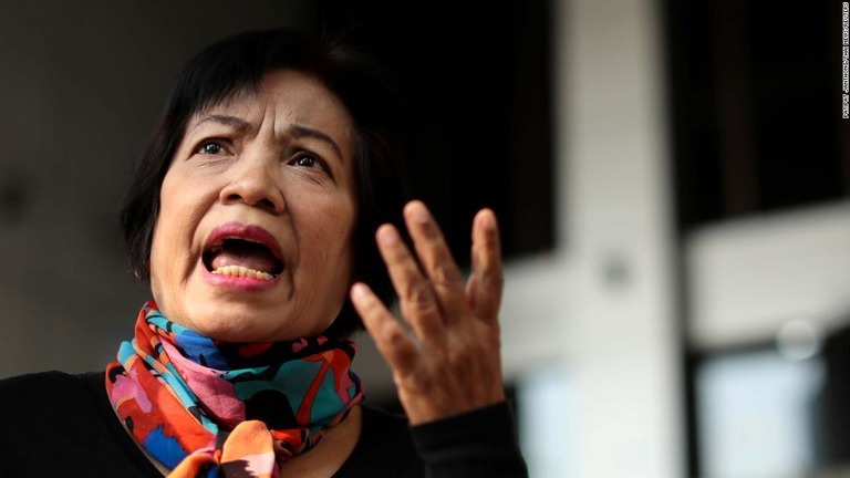 タイで王室批判の不敬罪に問われた女性が裁判所から禁錮４３年の刑を言い渡された/Patipat Janthong/Thai News/Reuters