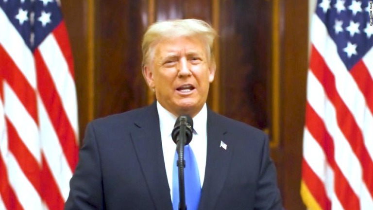トランプ氏が退任あいさつの動画を公開し新政権の成功を祈ると述べた/White House Photo