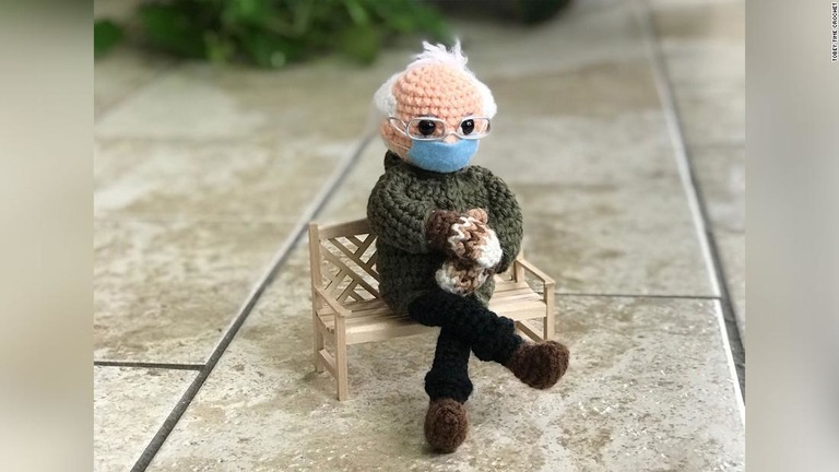 オークションに出品されたサンダース氏をかたどった人形が２万ドルあまりで落札された/Tobey Time Crochet