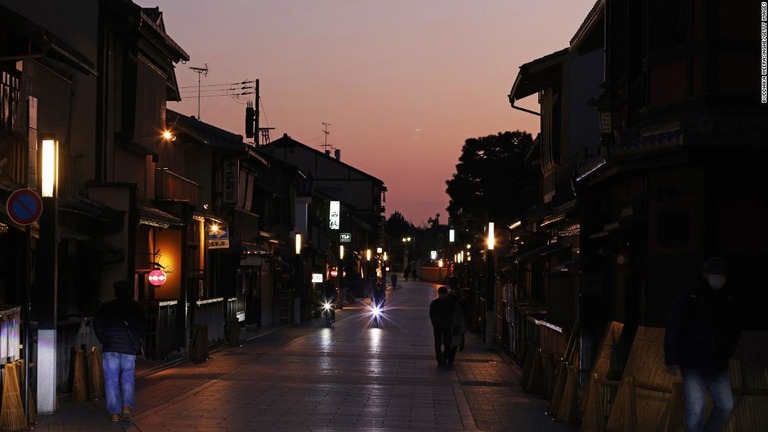 京都の祇園通り＝１月１８日/Buddhika Weerasinghe/Getty Images