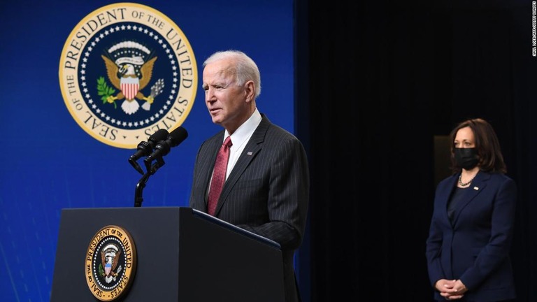 バイデン米大統領/SAUL LOEB/AFP/Getty Images