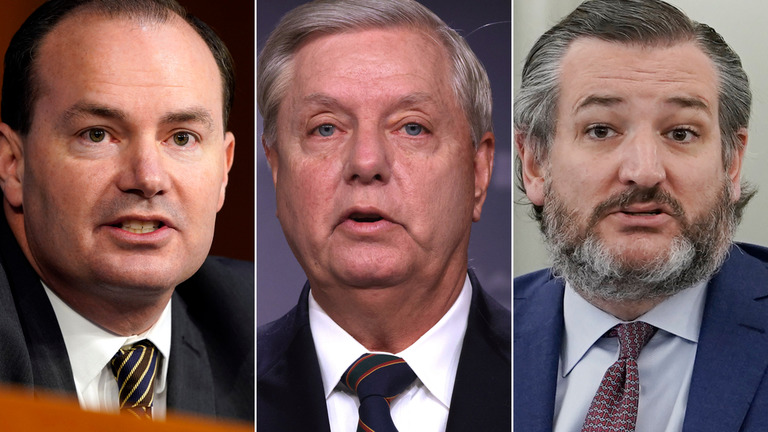 トランプ氏を支持する共和党の上院議員３人が同氏の弁護団と会談した/Getty Images