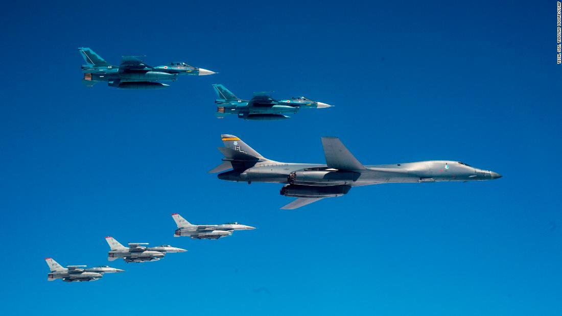 自衛隊による昨年の米軍防護は25回、「厳しい安全保障環境」で