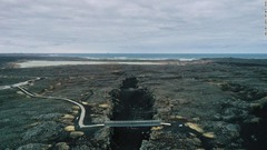 １週間で地震が１．７万回、噴火が近い可能性　アイスランド
